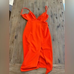 Elegant Orange Sleeveless Dress